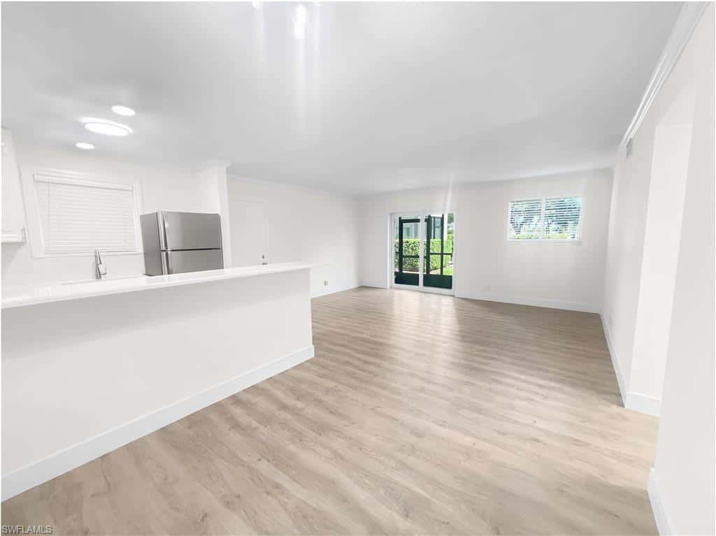 766 Central Ave #113, Naples, photo 9