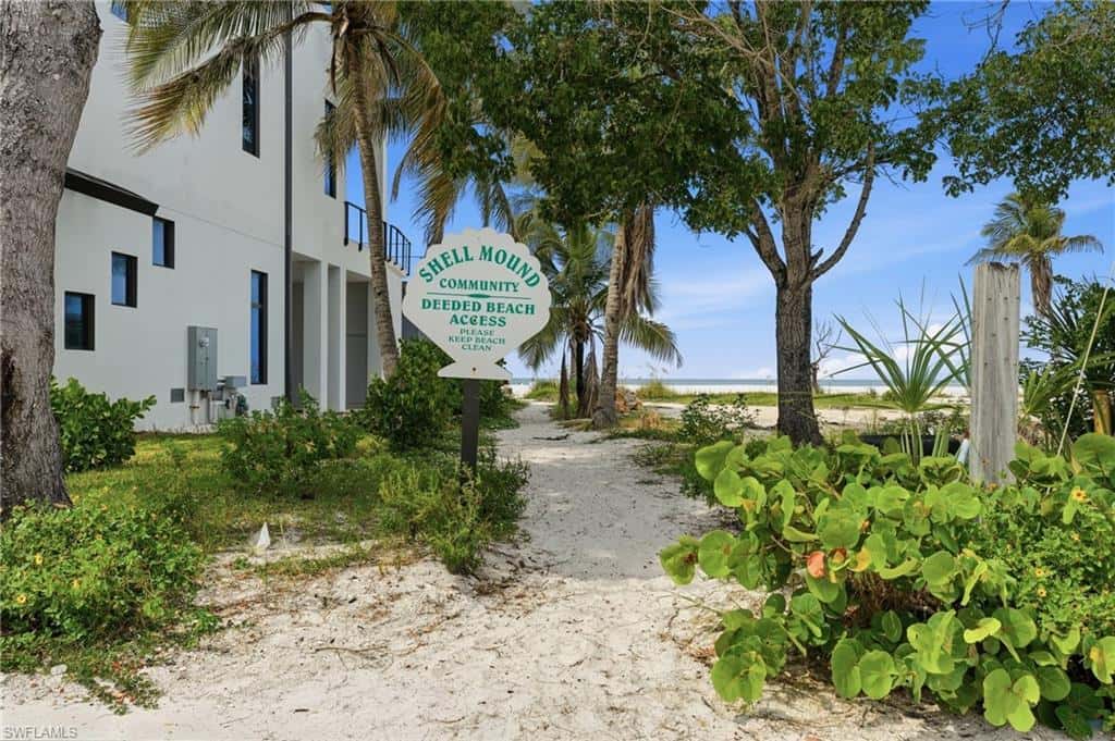 345 Donora Blvd, Fort Myers Beach, photo 38