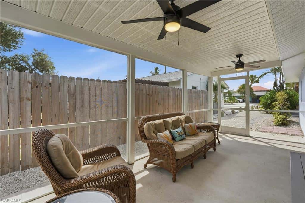 345 Donora Blvd, Fort Myers Beach, photo 29