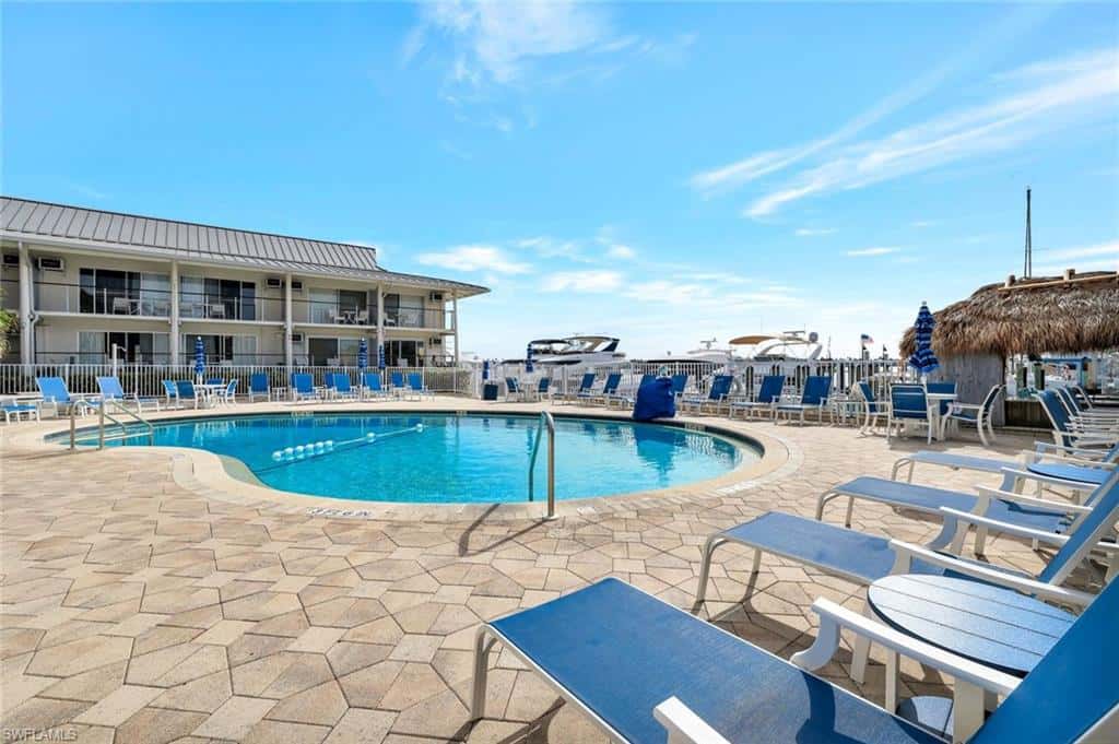 900 Broad Ave #320, Naples, photo 9