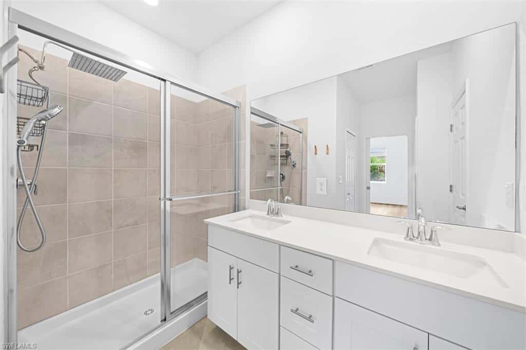 2914 Citrus St, Naples, photo 32