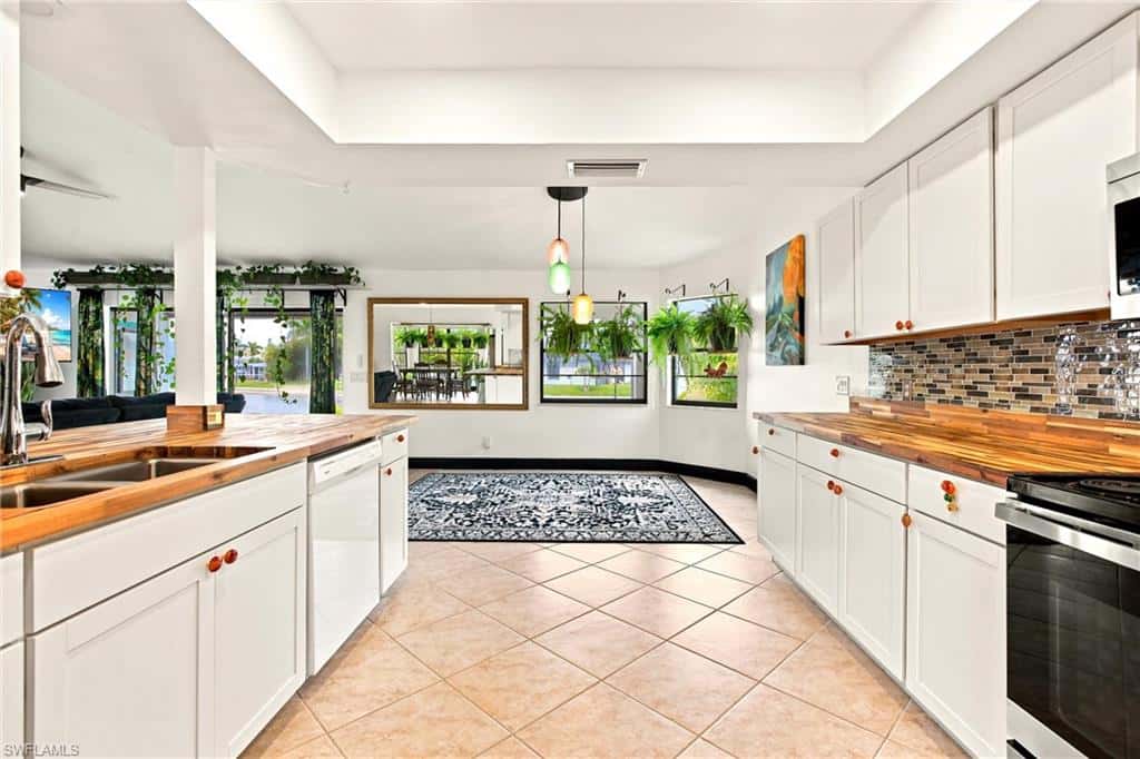 28 19th Ct, Cape Coral, photo 18
