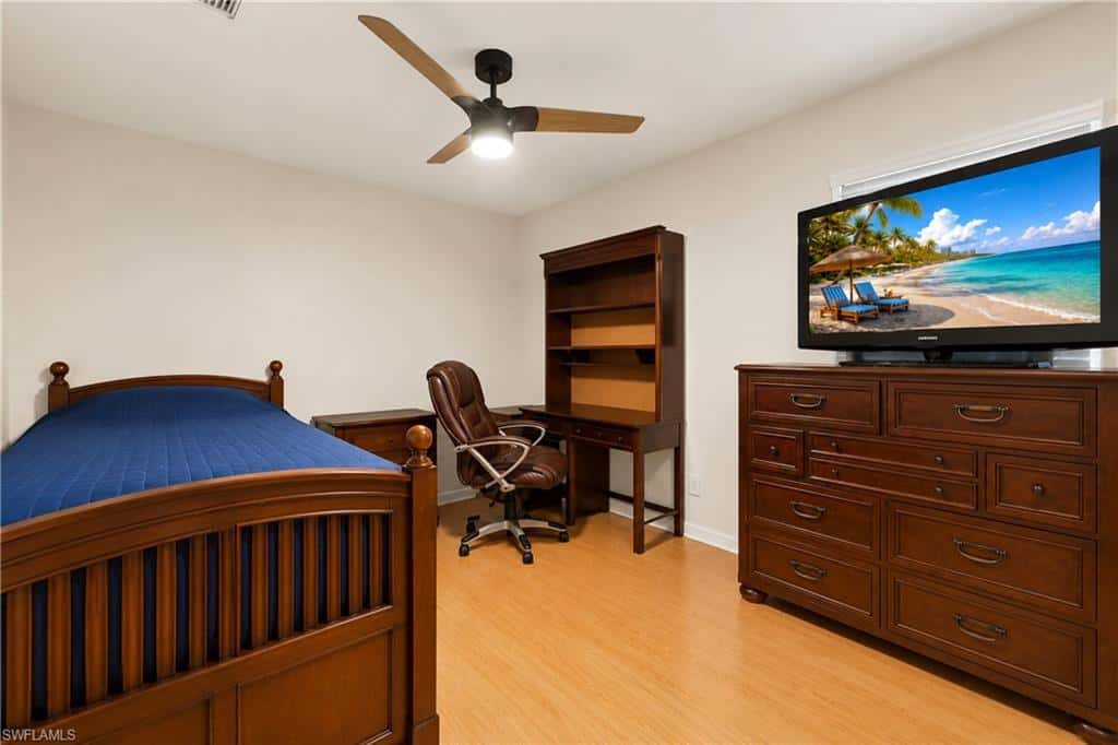 28 19th Ct, Cape Coral, photo 21