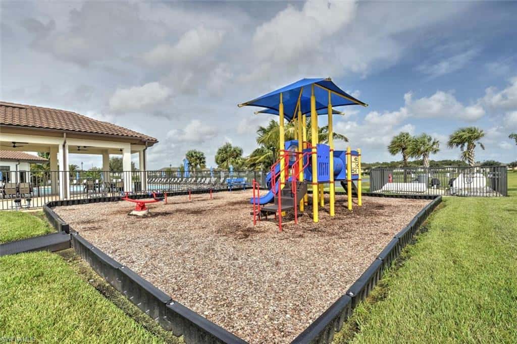 14106 Mindello Dr, Fort Myers, photo 40