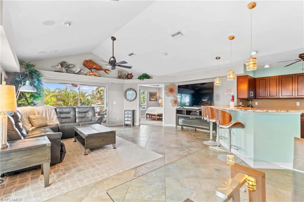 17750 Rebecca Ave, Fort Myers Beach, photo 4