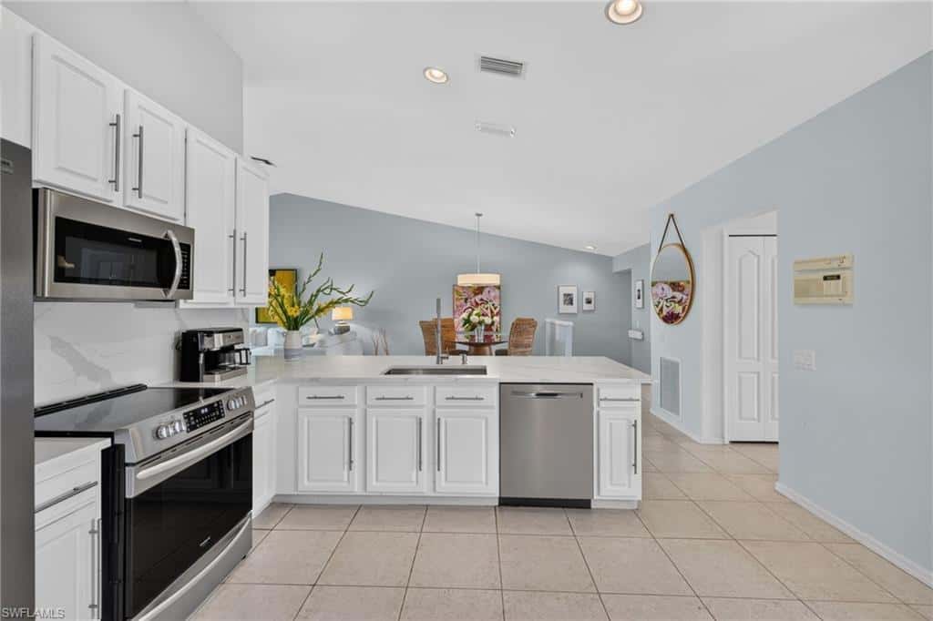 23546 Sandycreek Ter #507, Estero, photo 6