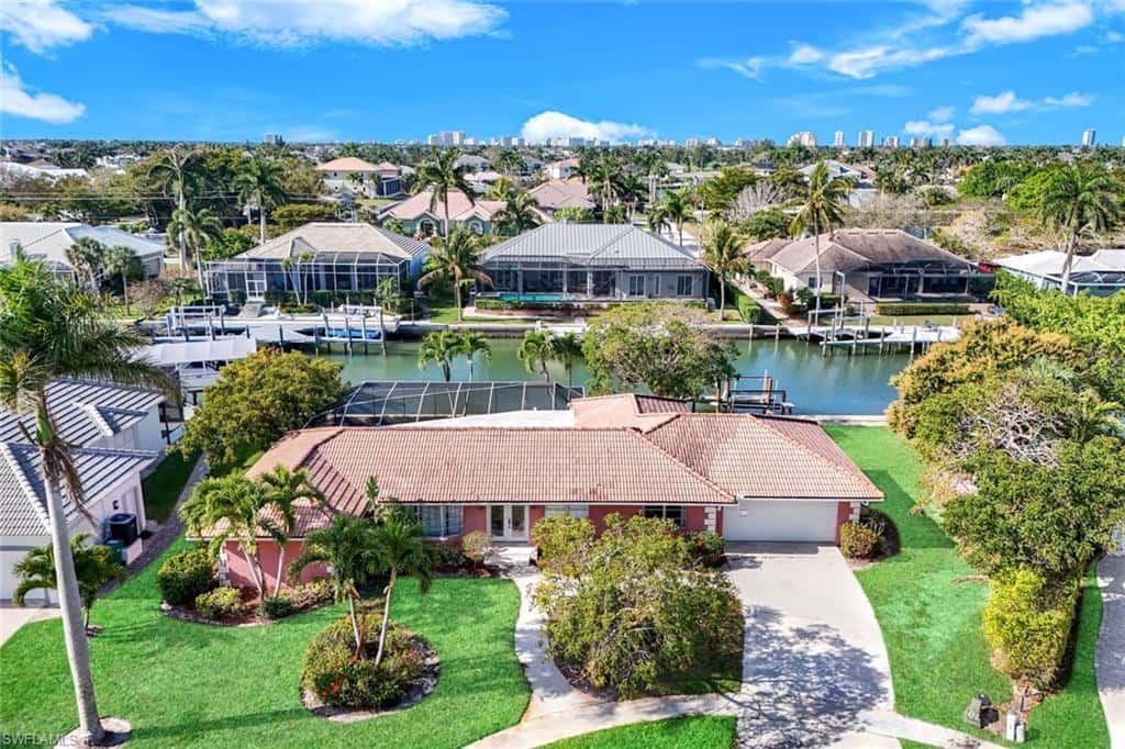 358 Grapewood Ct, Marco Island, photo 7