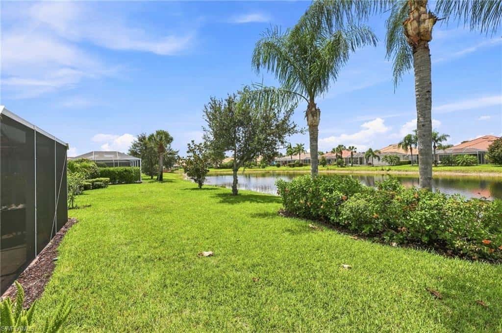 8732 Querce Ct, Naples, photo 27