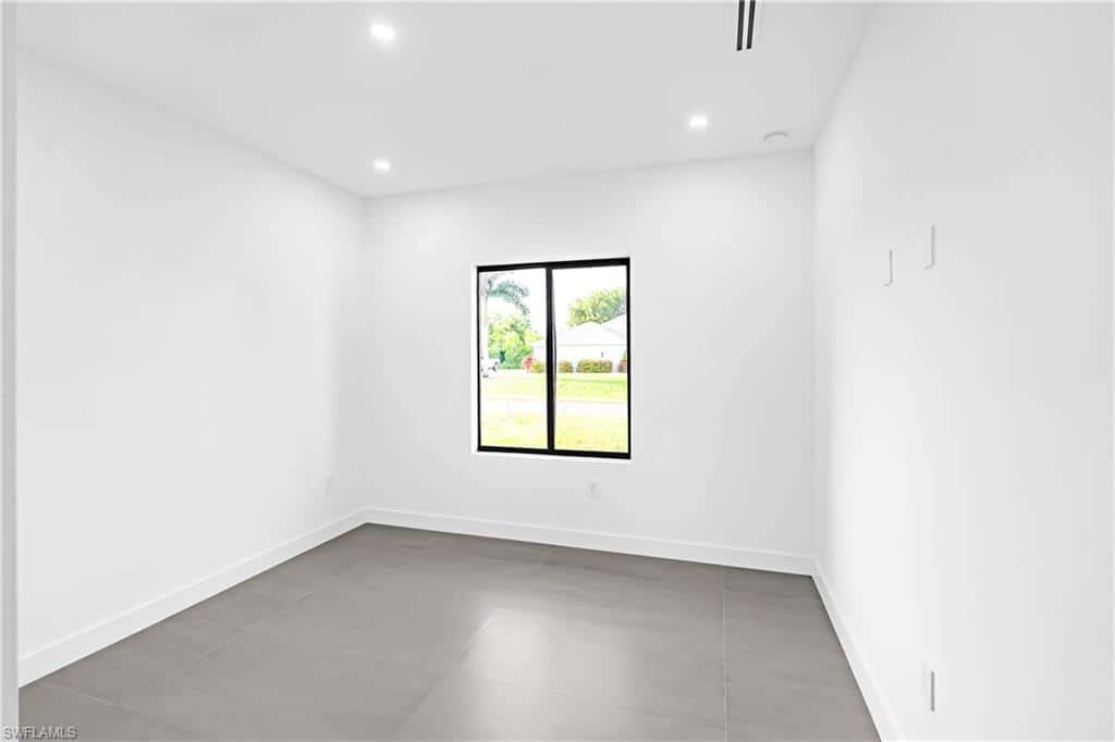 2700 Embers Ter, Cape Coral, photo 16