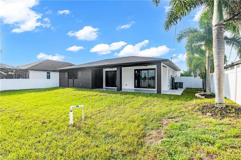 2700 Embers Ter, Cape Coral, photo 38