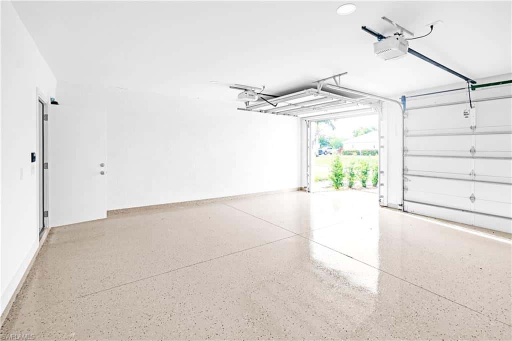 2700 Embers Ter, Cape Coral, photo 37