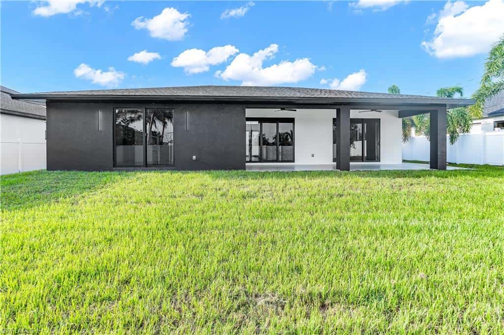 2700 Embers Ter, Cape Coral, photo 39