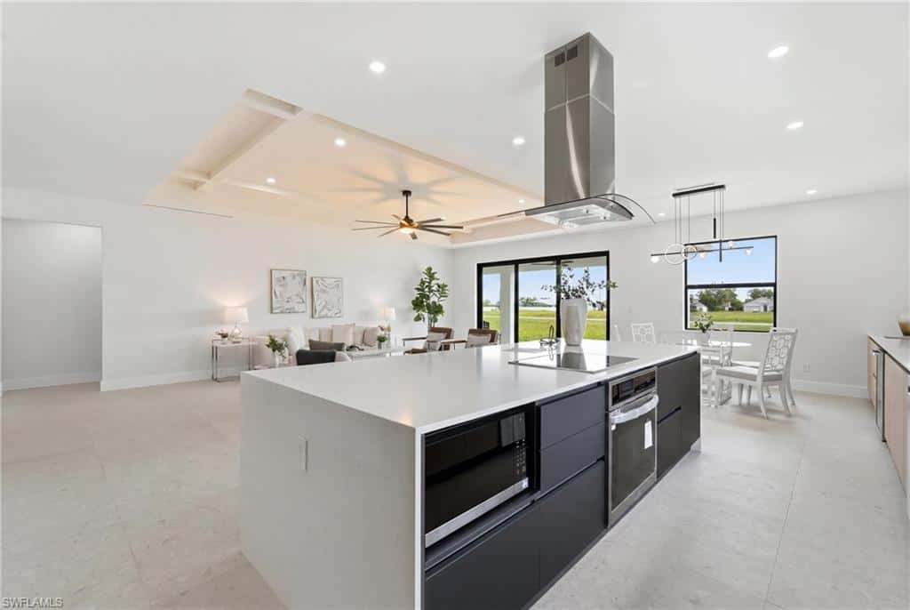 325 15th Ter, Cape Coral, photo 13