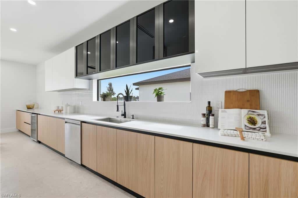 325 15th Ter, Cape Coral, photo 12