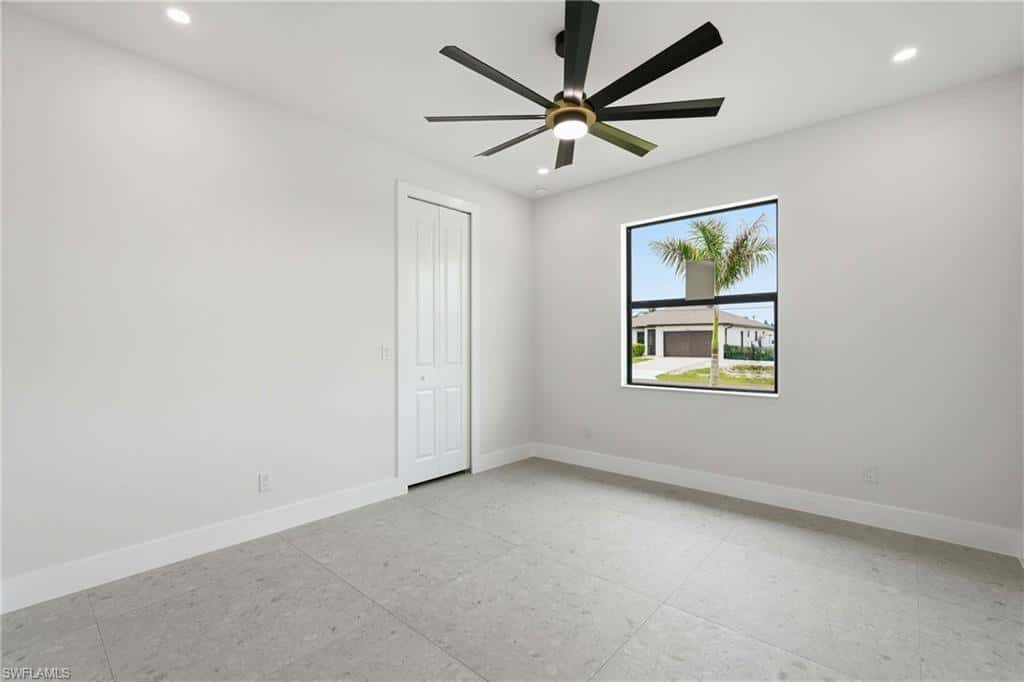325 15th Ter, Cape Coral, photo 26