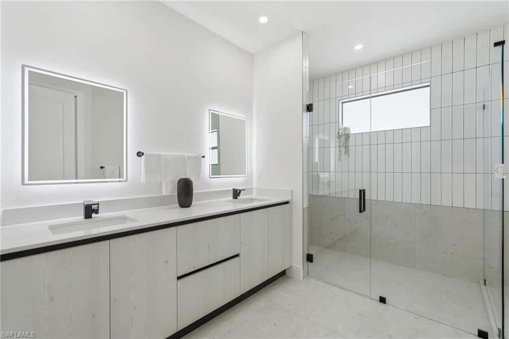 325 15th Ter, Cape Coral, photo 24