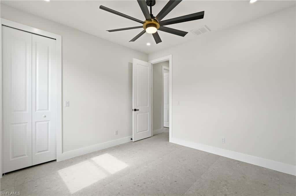 325 15th Ter, Cape Coral, photo 29