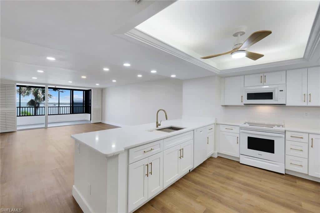 15021 Punta Rassa Rd #401, Fort Myers, photo 4