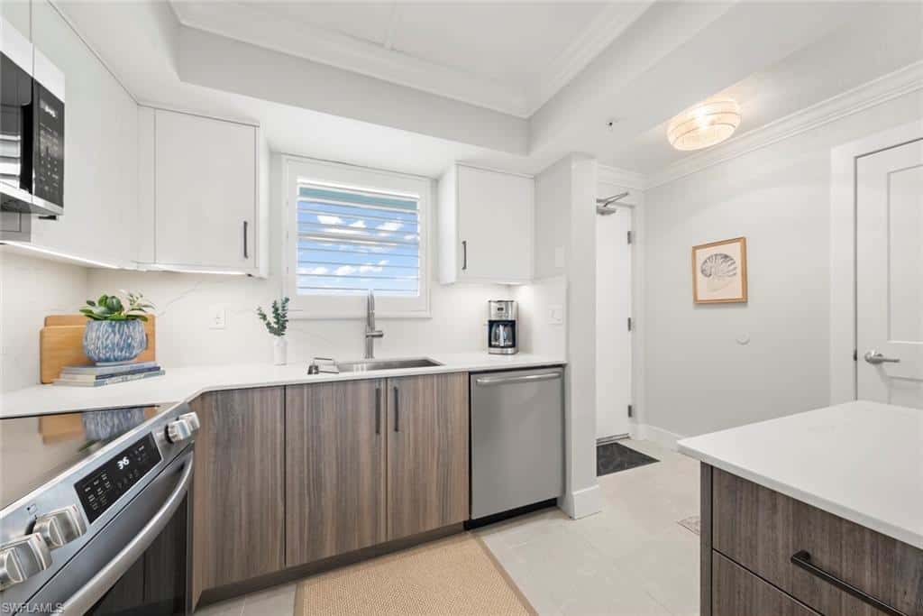 250 Estero Blvd #302, Fort Myers Beach, photo 13