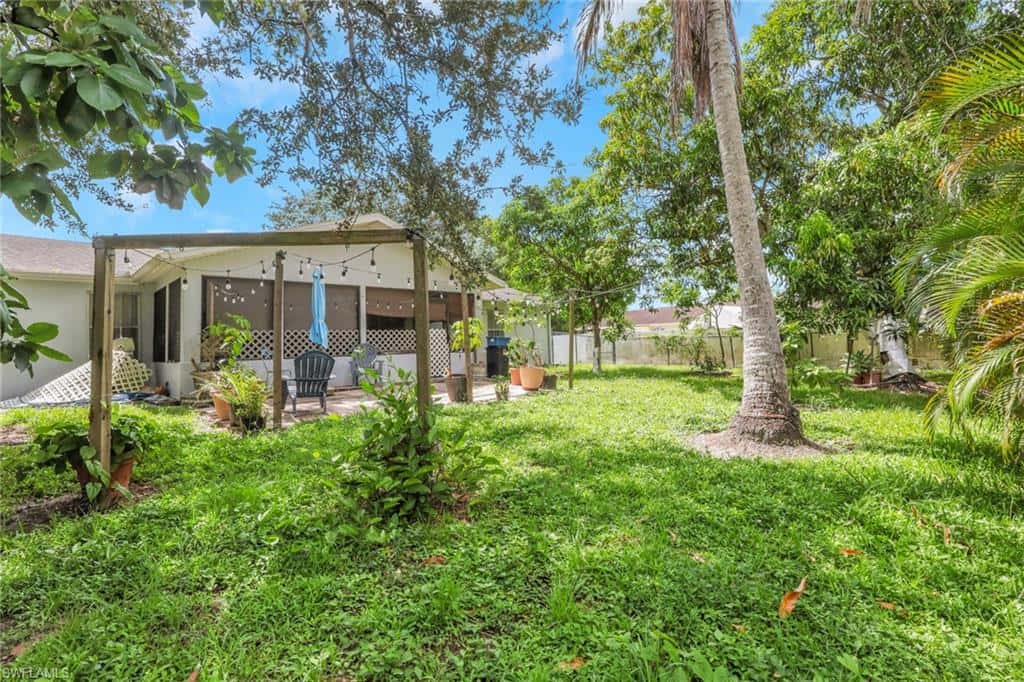 2001 48th St, Naples, photo 17