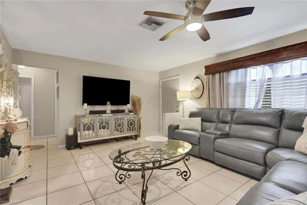 2001 48th St, Naples, photo 4