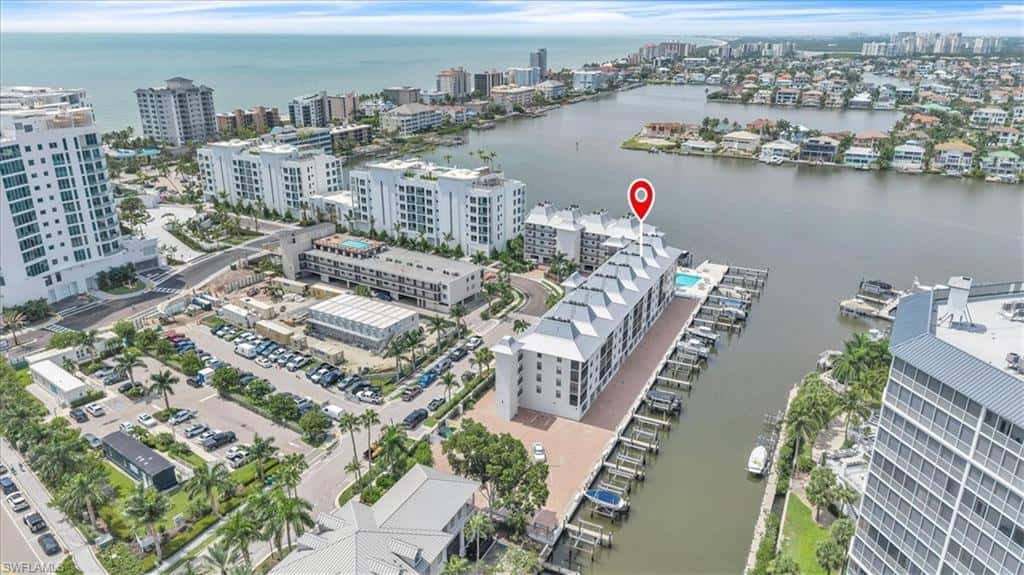 271 Southbay Dr #241, Naples, photo 28
