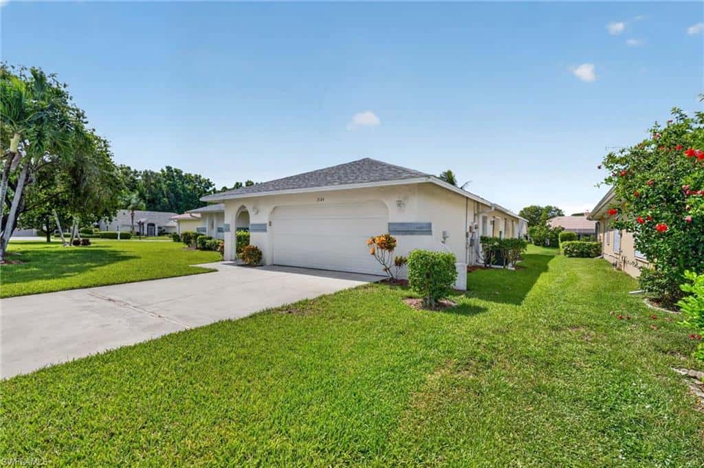 5184 Harrogate Ct, Naples, photo 46