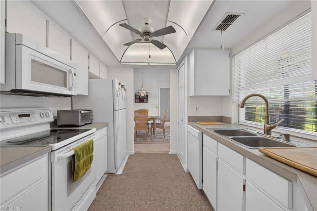 5184 Harrogate Ct, Naples, photo 14
