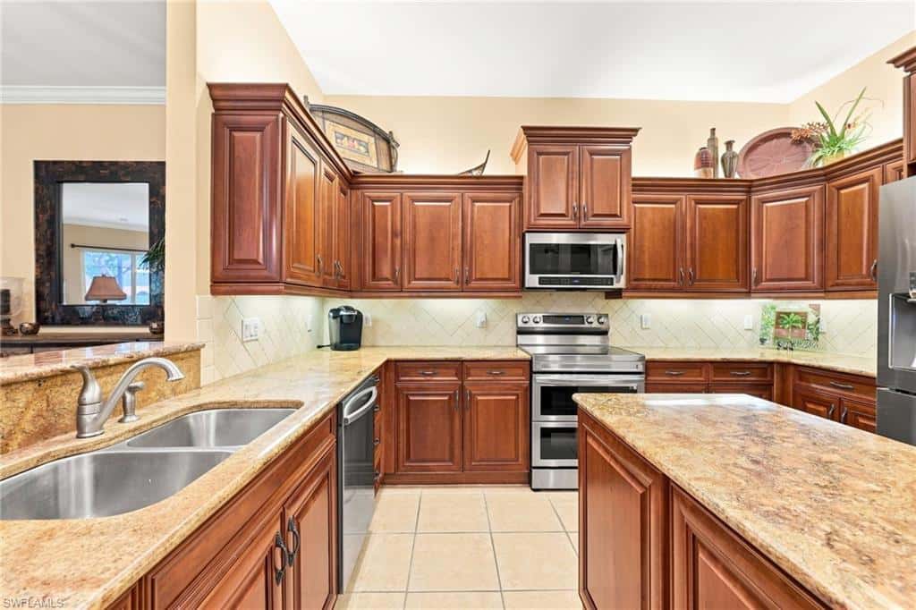 22205 Ponte Romano Ln, Estero, photo 4
