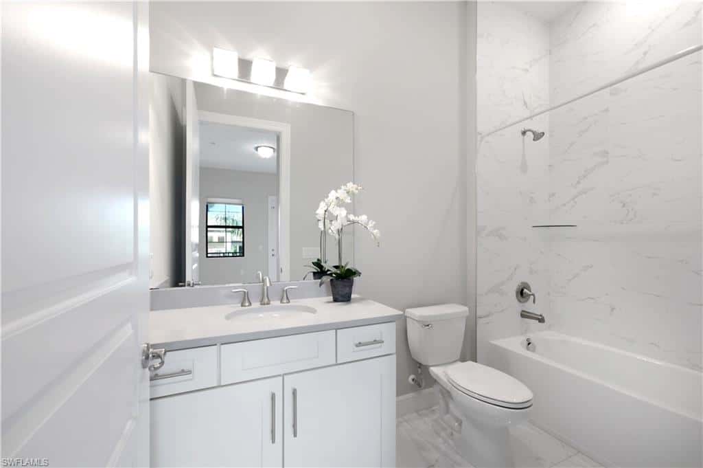 16374 Viansa Way #301, Naples, photo 24