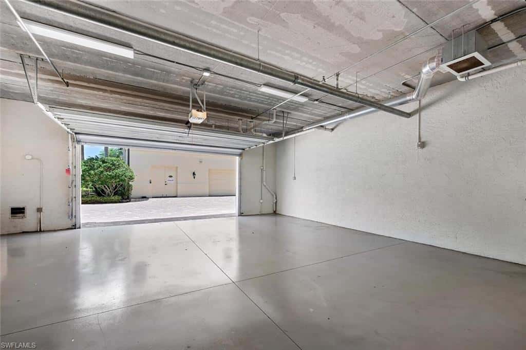 16374 Viansa Way #301, Naples, photo 34