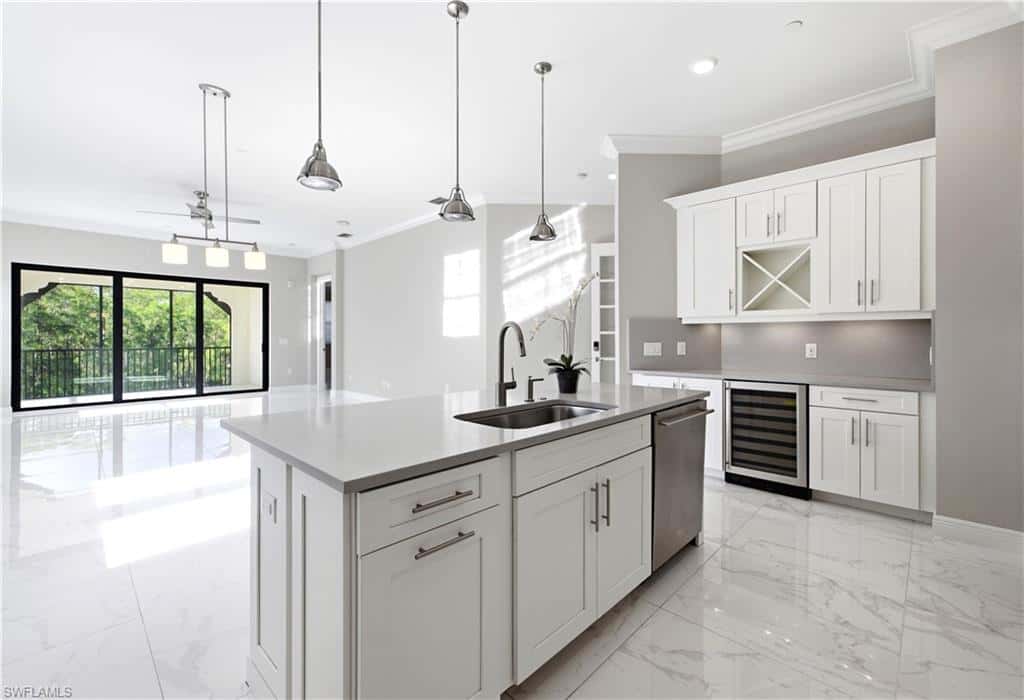 16374 Viansa Way #301, Naples, photo 4