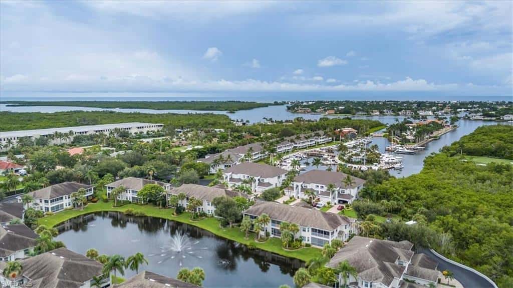 5060 Yacht Harbor Cir #102, Naples, photo 25