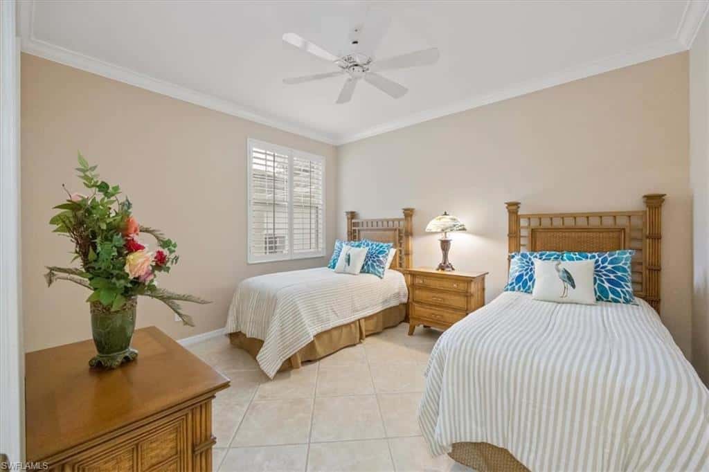 5060 Yacht Harbor Cir #102, Naples, photo 21