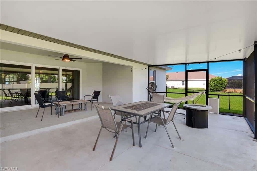 2627 4th Ter, Cape Coral, photo 16