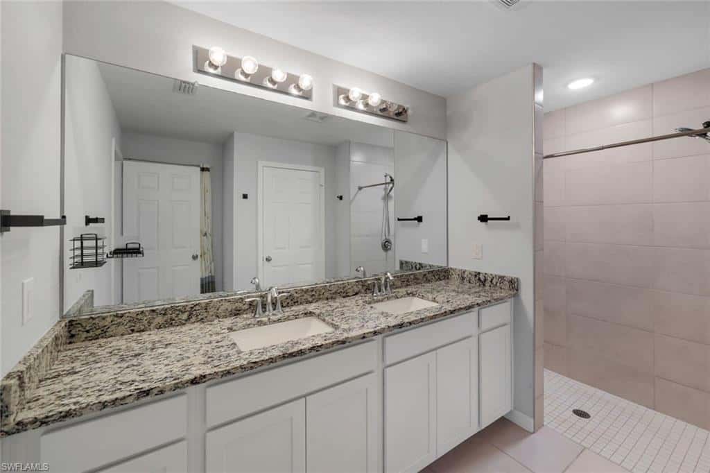 2627 4th Ter, Cape Coral, photo 7