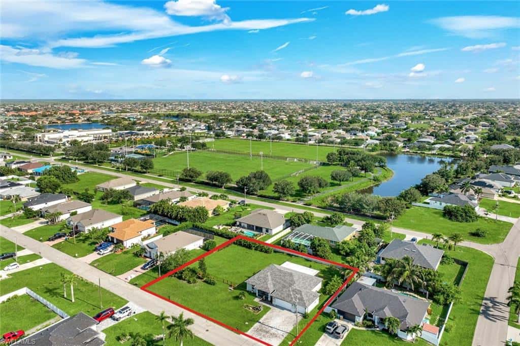 2627 4th Ter, Cape Coral, photo 33