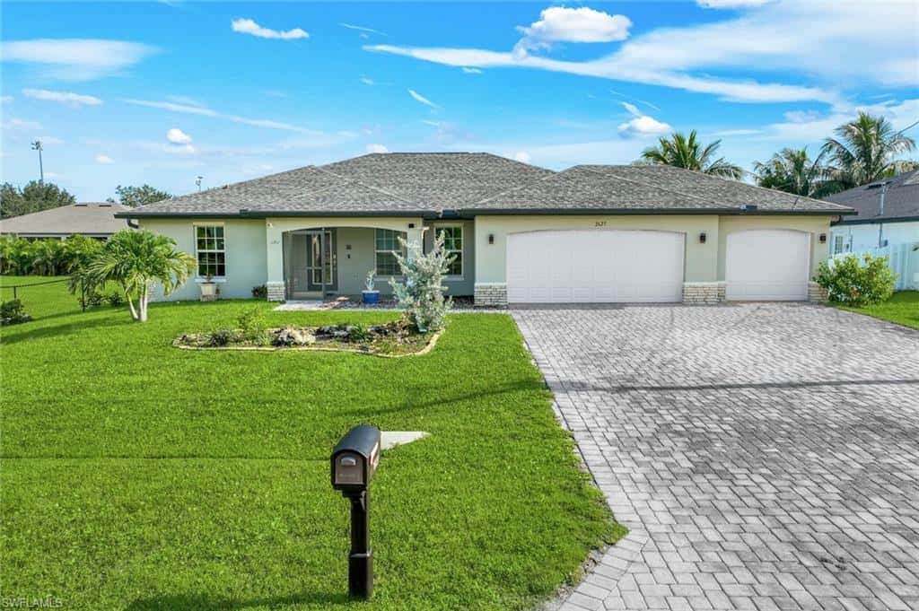 2627 4th Ter, Cape Coral, photo 38