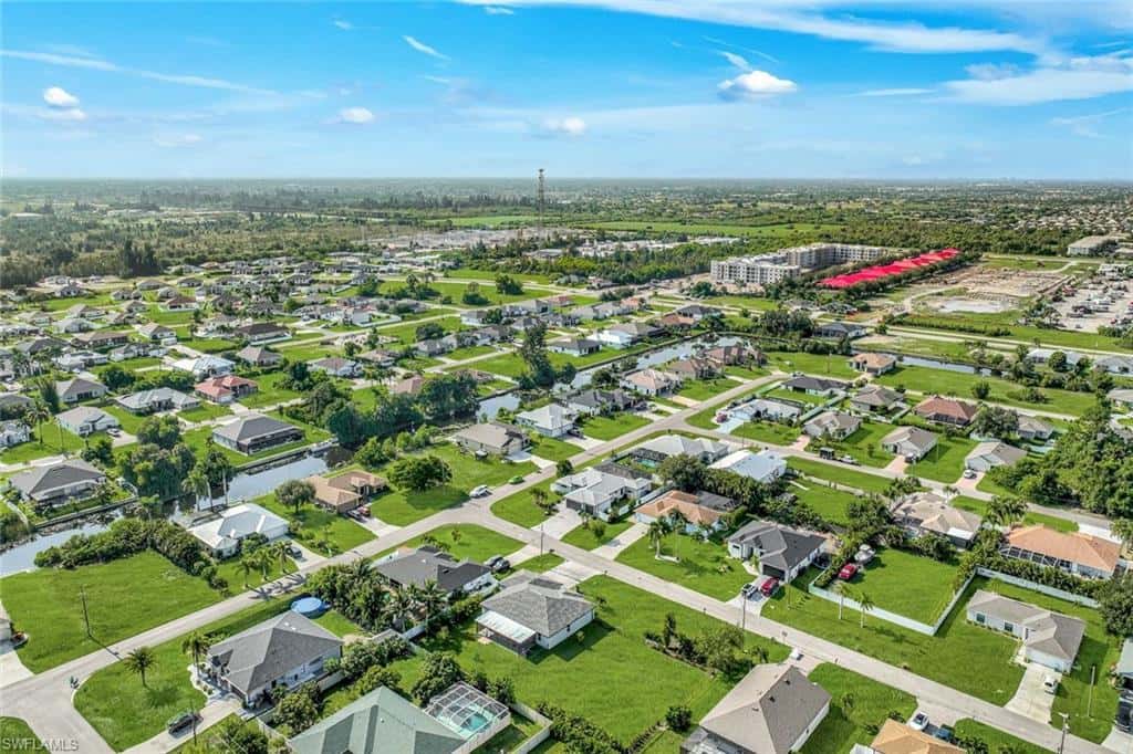 2627 4th Ter, Cape Coral, photo 24