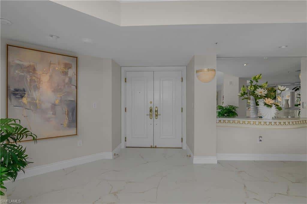 4021 Gulf Shore Blvd #903, Naples, photo 13