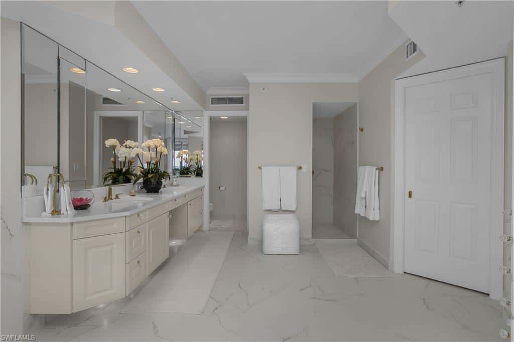 4021 Gulf Shore Blvd #903, Naples, photo 9