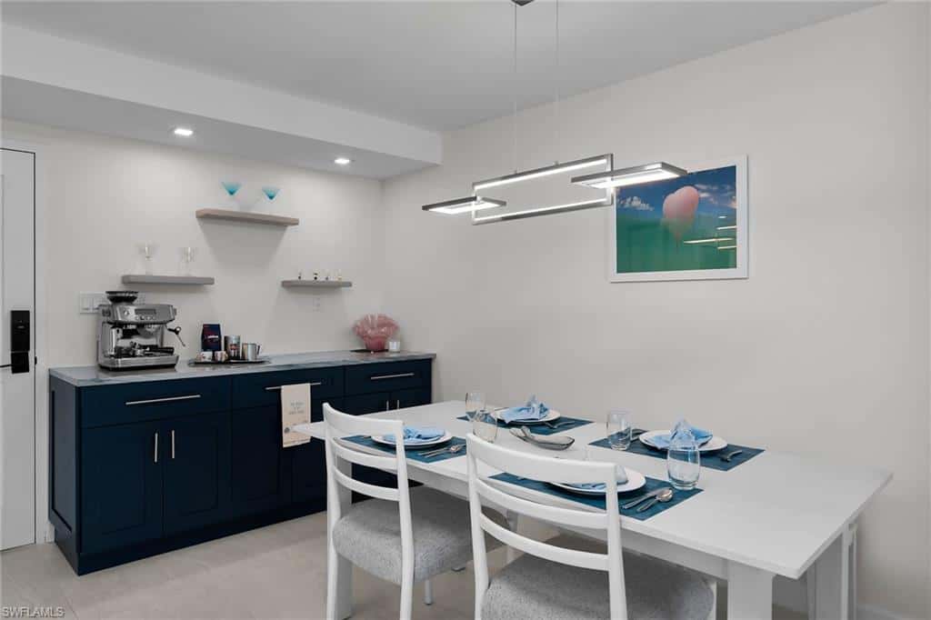 320 Seaview Ct #1607, Marco Island, photo 4