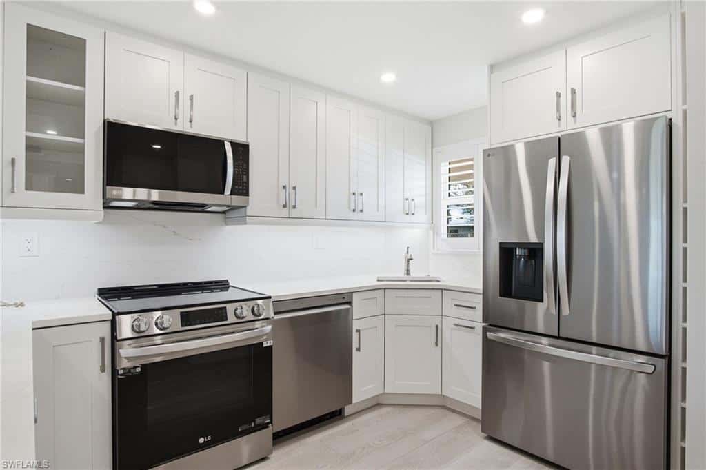 9 High Point Cir #108, Naples, photo 13
