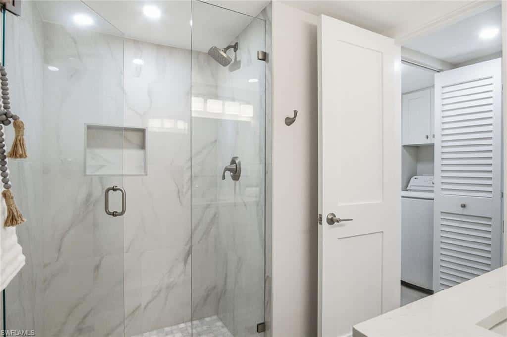 9 High Point Cir #108, Naples, photo 32