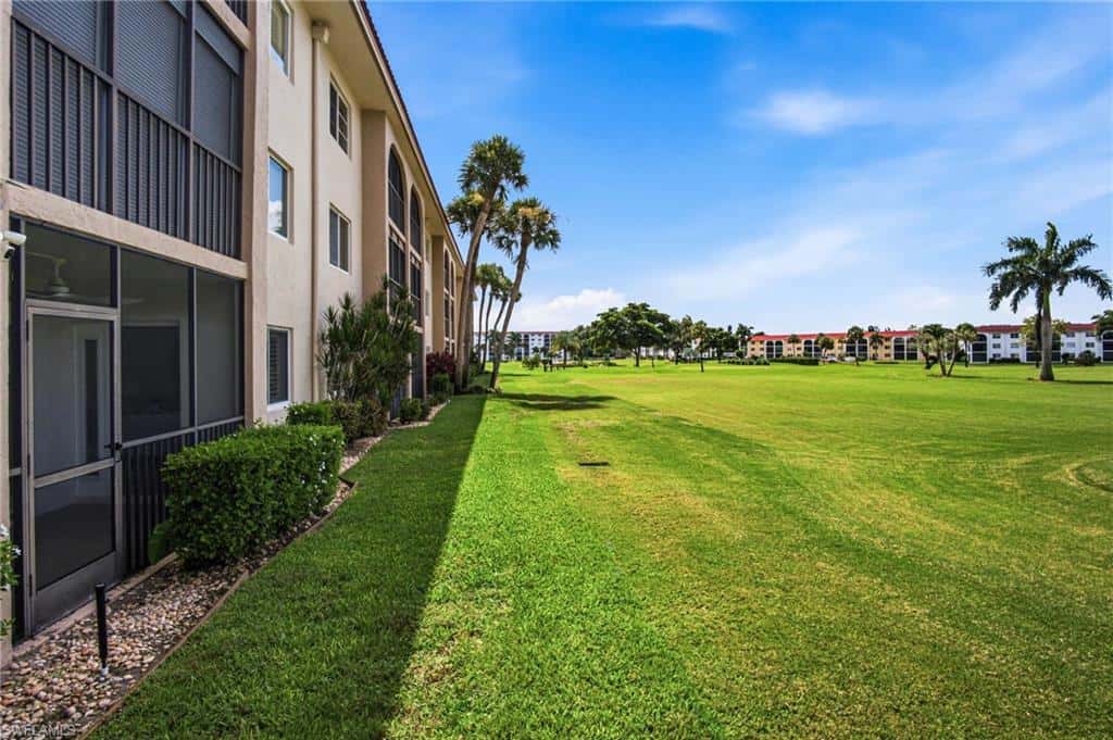 9 High Point Cir #108, Naples, photo 38