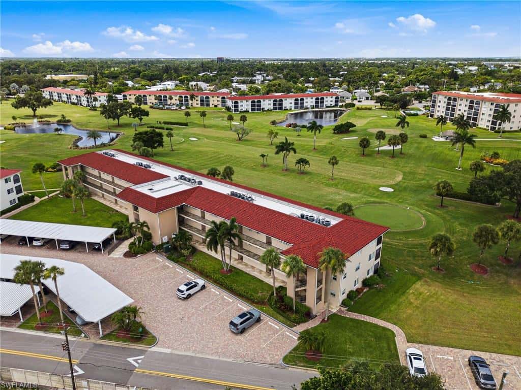 9 High Point Cir #108, Naples, photo 40