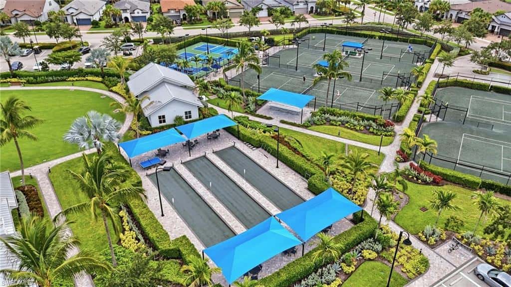 8877 Horned Lark Dr, Naples, photo 43