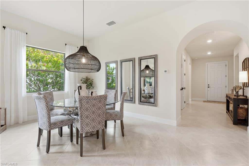 8877 Horned Lark Dr, Naples, photo 16