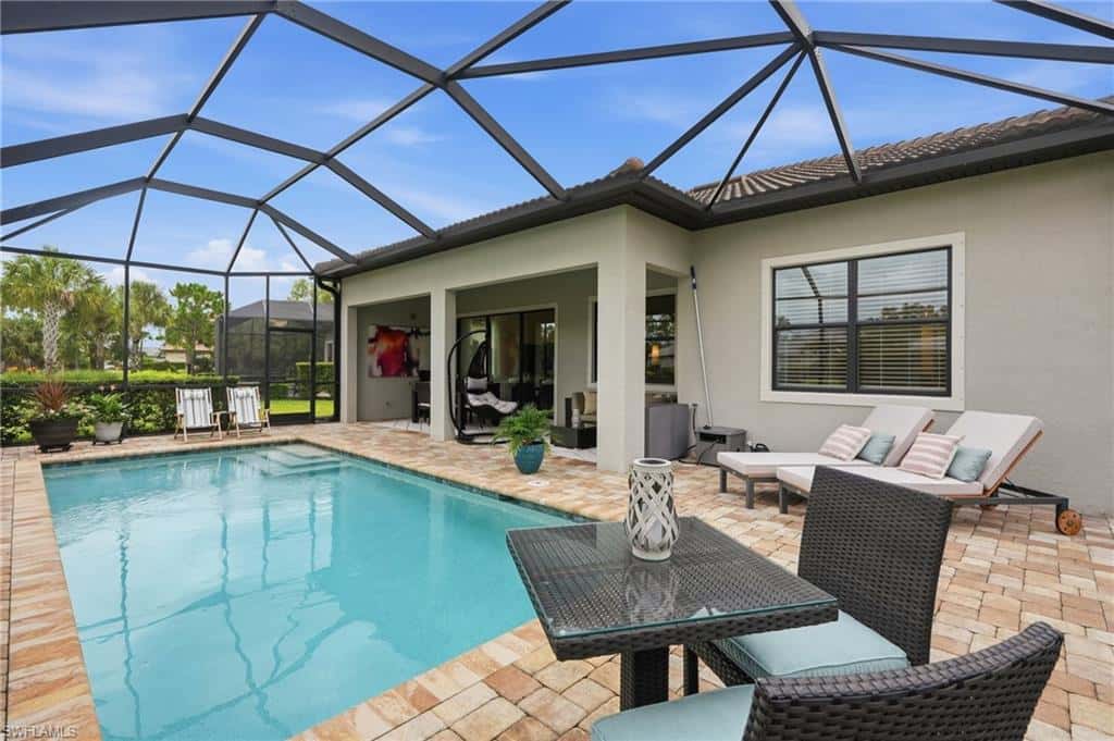 8877 Horned Lark Dr, Naples, photo 34