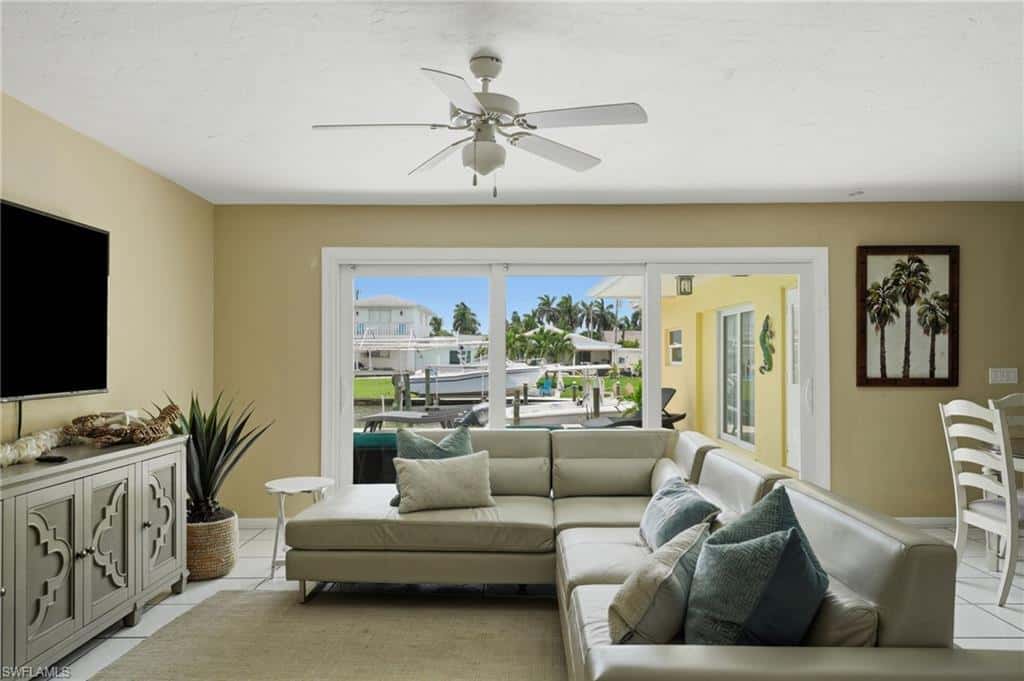 902 El Dorado Pkwy, Cape Coral, photo 6